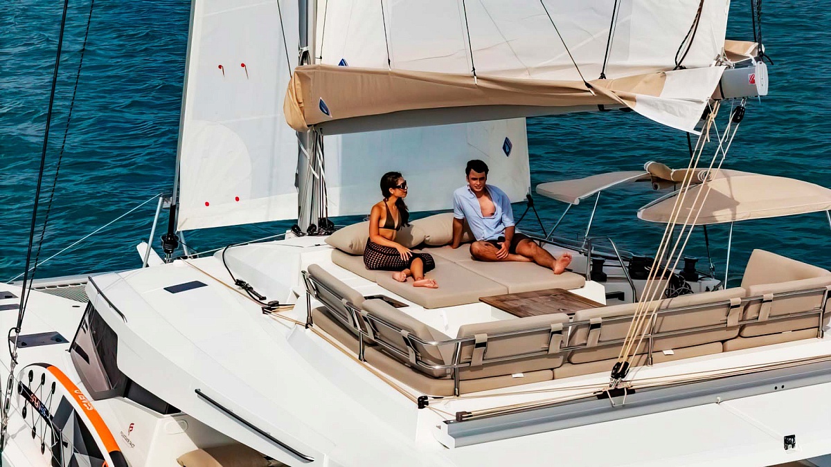Аренда парусного катамарана Fountaine Pajot 45 на Пхукет